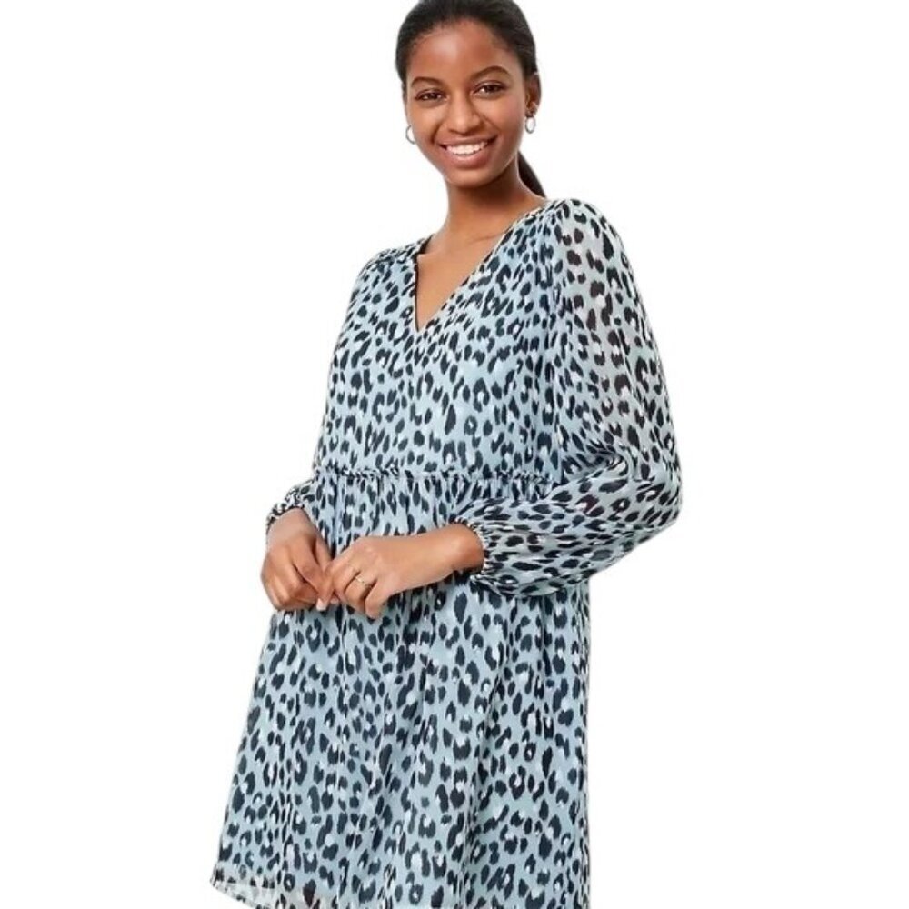 LOFT Leopard Print V-Neck Long Sleeve Dress - Size Medium Petite